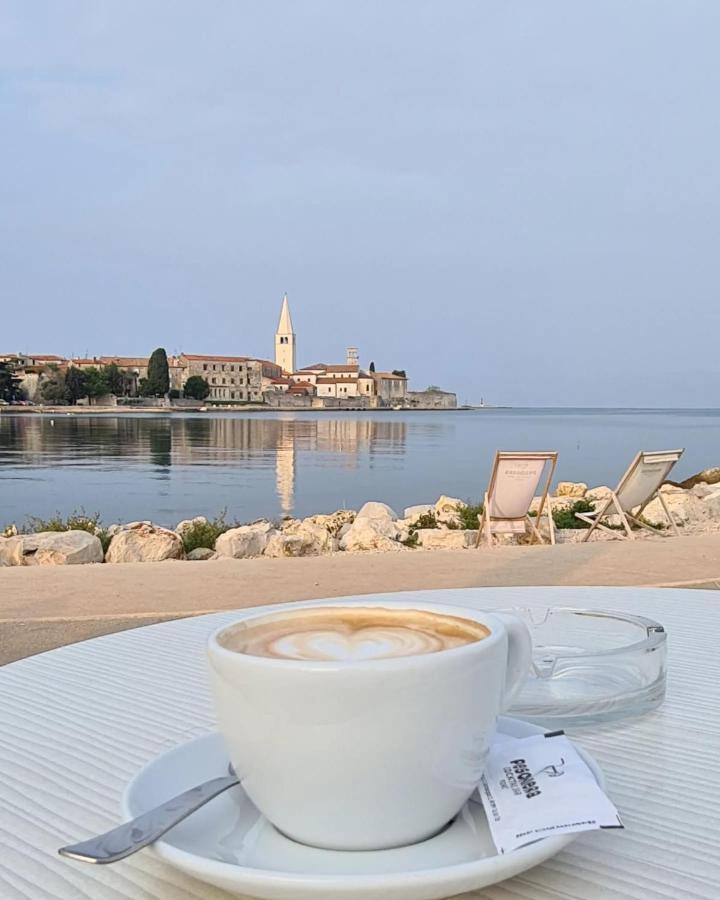 App Karmen With Free Parking Apartman Poreč Kültér fotó