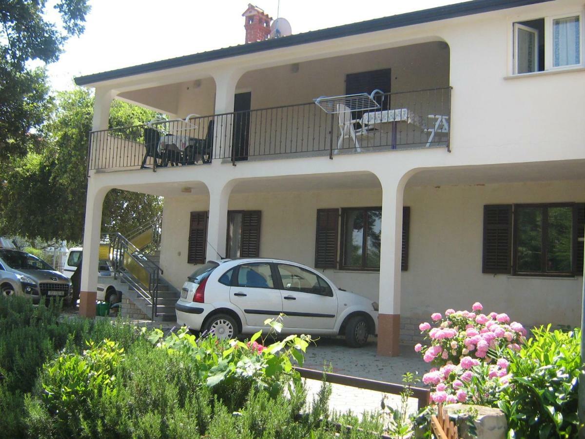 App Karmen With Free Parkig Apartman Poreč Kültér fotó